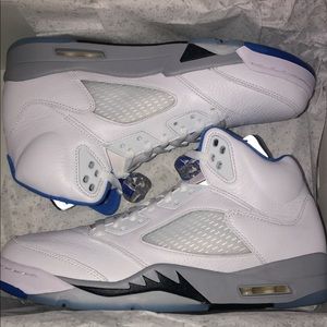 Jordan 5 stealths‼️